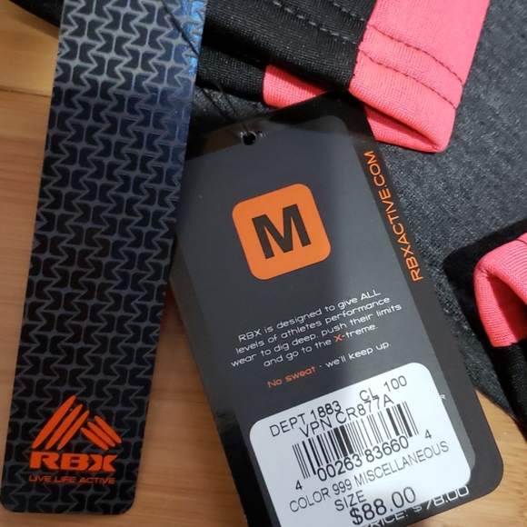 🎁 RBX Performance M NWT - Picture 4 of 7